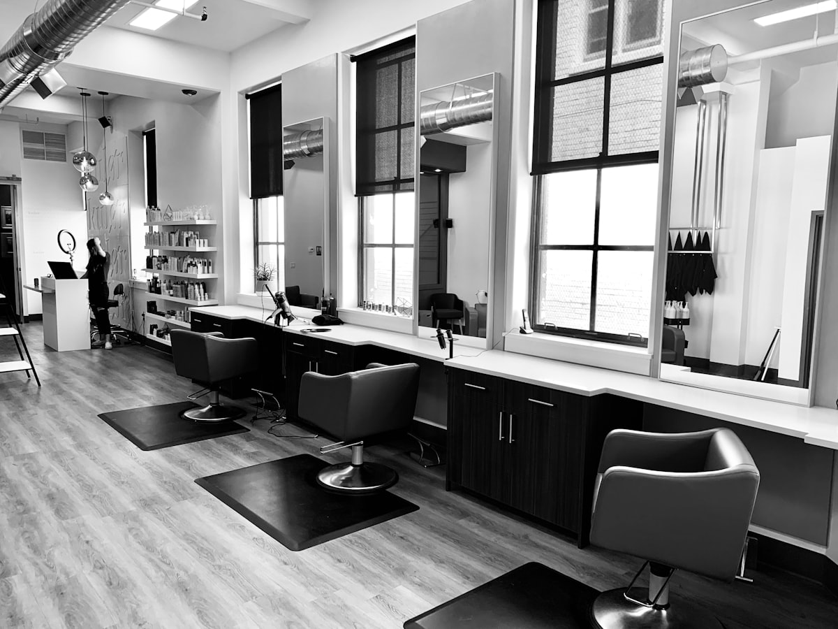 K Luxe Salon Suites Salon Atmosphere